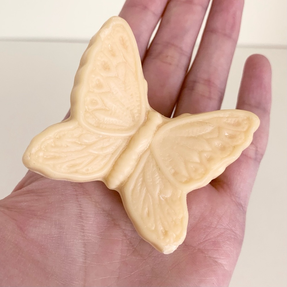 90’s Vintage butterfly decorative soap